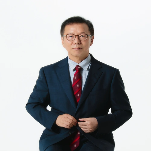 서울중앙지법 부장판사 역임